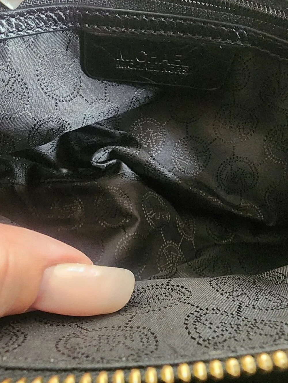 Michael Kors Black Alexis Crossbody Bag With COA